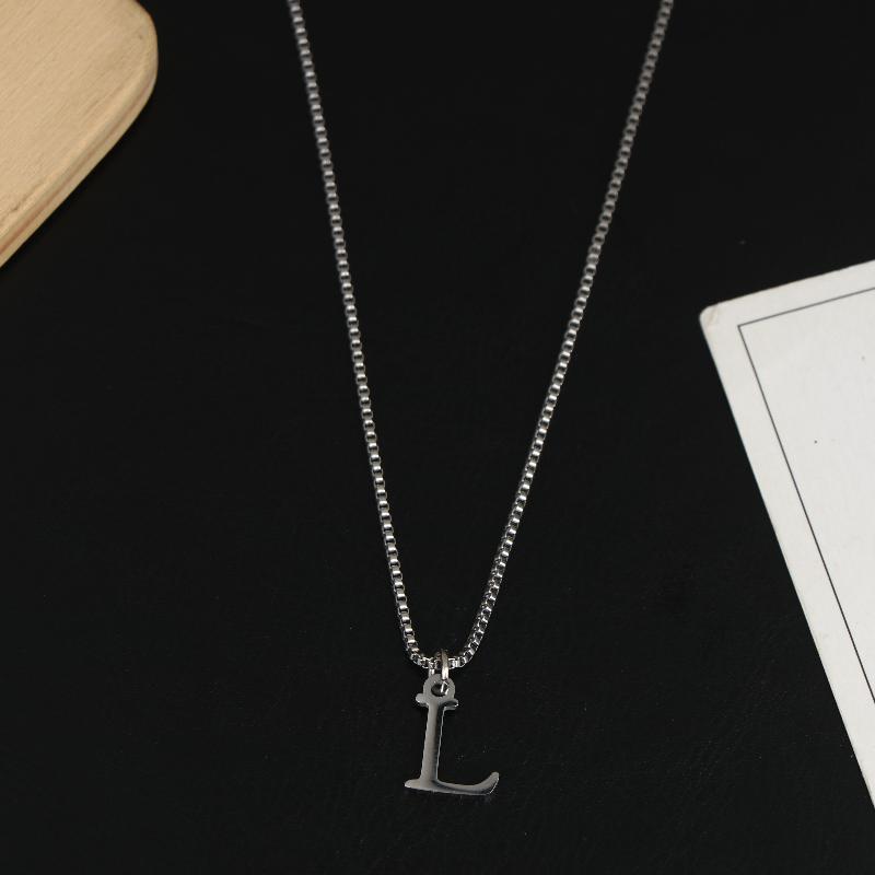 Naszyjniki z wisiorkami z literami A-Z Stal nierdzewna Prosty naszyjnik Stylowy Dla Kobiet Mężczyzn Codzienna biżuteria Prezenty