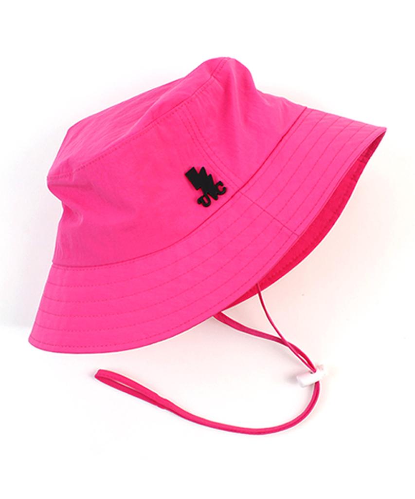 Yunibeosyeolkemiseuteuli String Pink Poly Bucket Hat