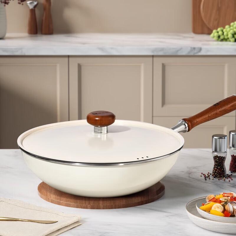 Kangbah 32cm No-Coating Titanium Enamel Wok