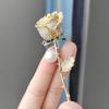 Korejská luxusní brož s tulipánovými perlami - elegantní špičkový dámský doplněk