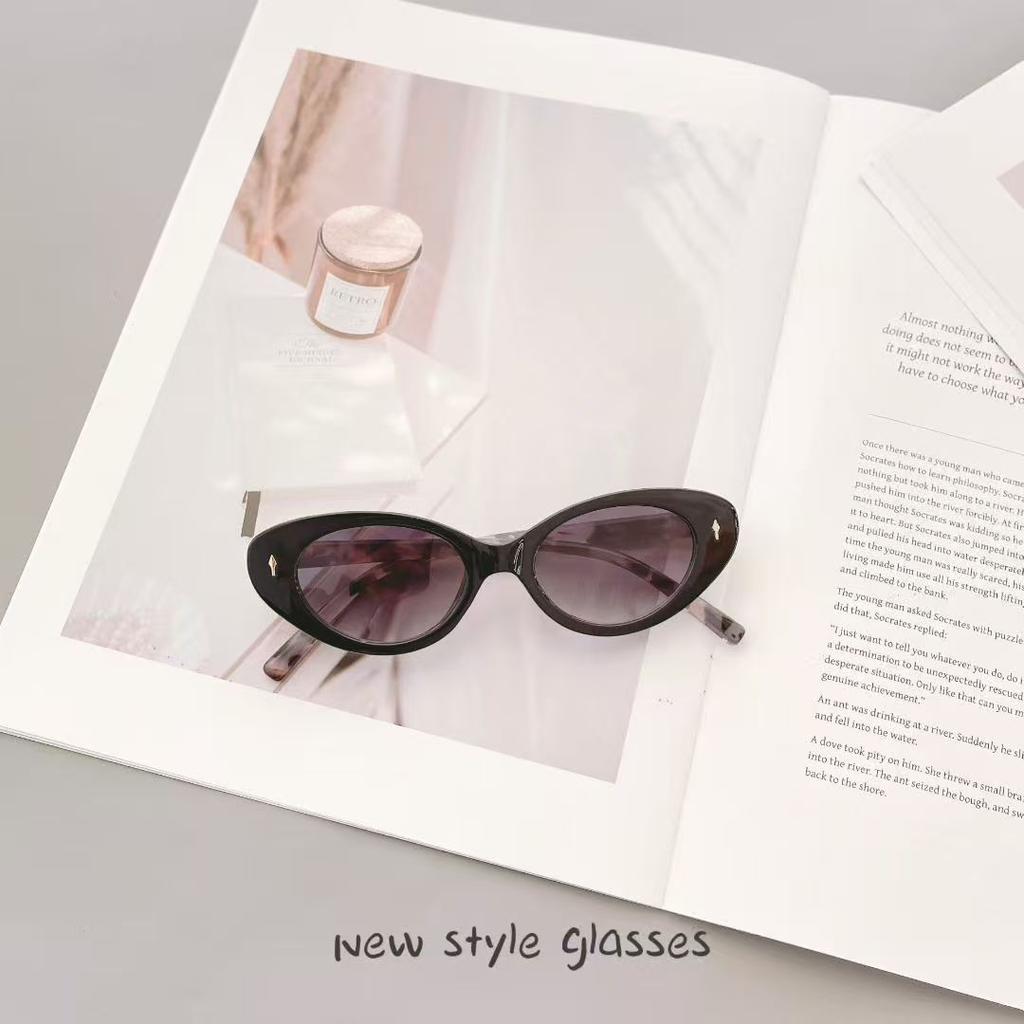 Cat Eye Shape Women'S Sunglasses Vintage Style Anti-Reflective Sun Glasses Women Holiday Travelling Man Sunglass