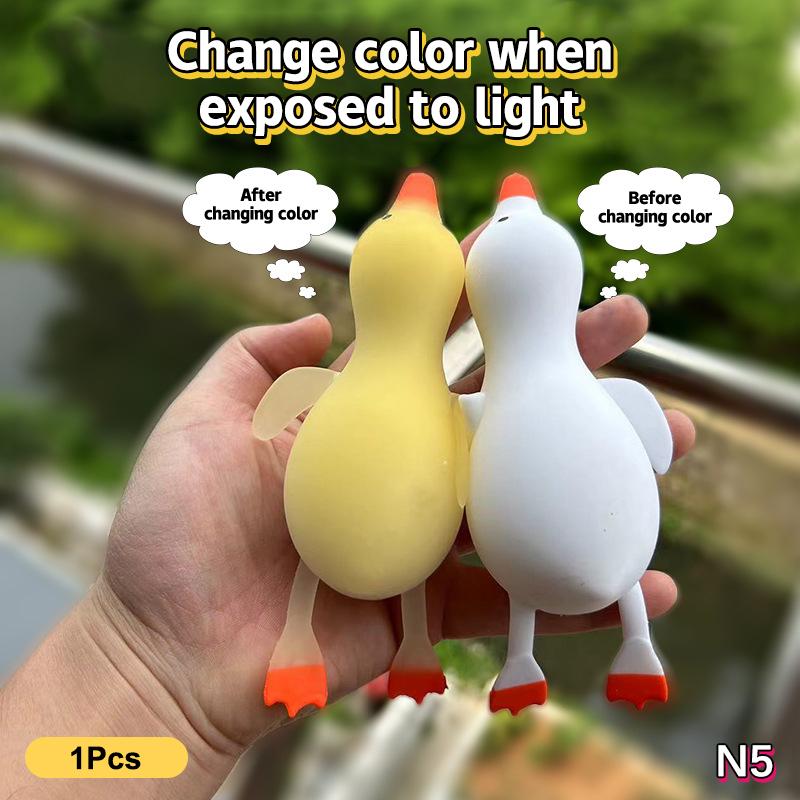 Anti-Stress Toy Color-Changing Cute Heart Rabbit Squeeze Fidget Toys Squishy Anti Stress Funny Stress Relief For Kid Adult Gift