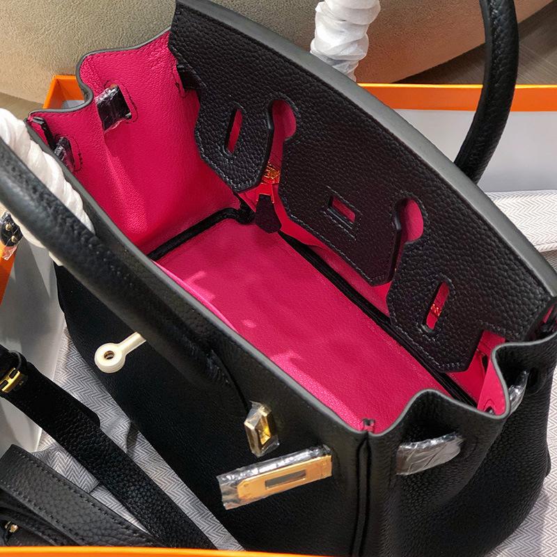 Hochwertige kontrastierende Farben 2026 neue Mode Leder Damen Handtaschen Handtaschen mit großem Fassungsvermögen Schulter Umhängetaschen