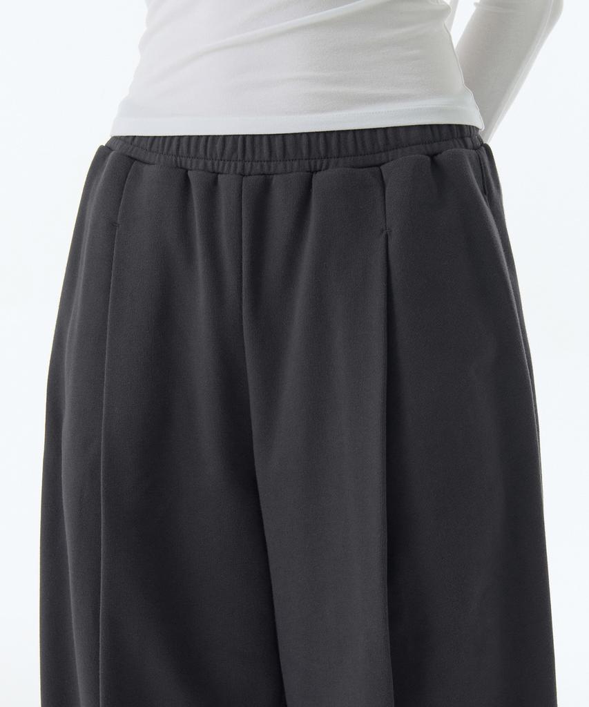 MUSINSA STANDARD WOMAN Women'S Deep Tuck Variable Wide Lounge Sweatpants [Dark Grey]