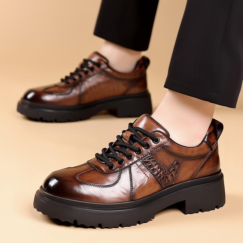 Handmade Men's Non-slip Flat Casual Comfortable Male Work Shoes Leather Men's All-match Sneakers New Men Lace-Up Oxford Shoes