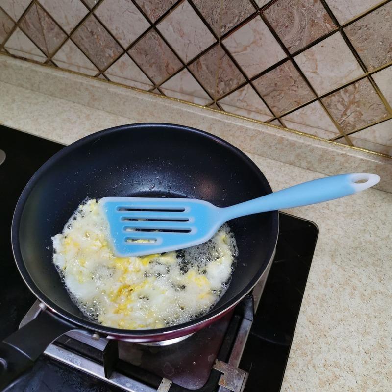 Silica Gel Integrated Extended Stir-fry Shovel Non-stick Pan Silica Gel Chinese Shovel Pan Spatula  Kitchen Accessories Cooking
