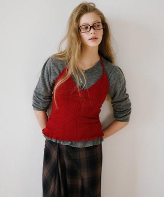 Letter From Moon Letters Punching Halterneck Cashmere Vest (Red)
