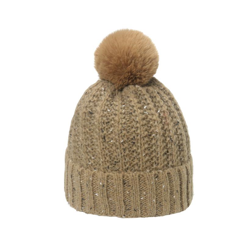 

2025 autumn and winter new wool hat simple blended yarn piled thickened cold hat casual versatile knitted hat women M（56-58cm） хаки