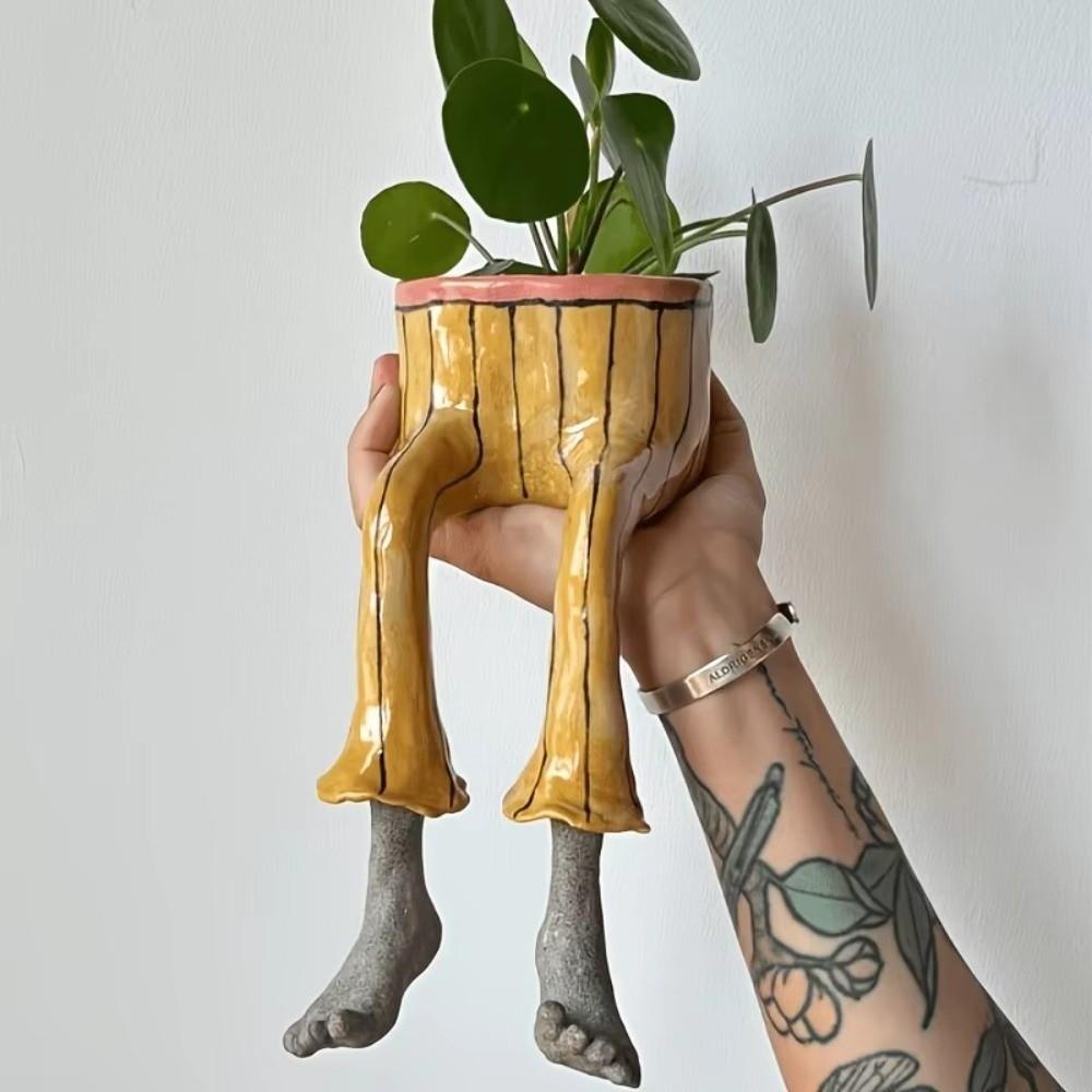 Resin Sitting Legs-Shaped Flowerpots Skirt Pants Creative Leggy Planter Cute Unique Cantilevered Plant Pots for Plant Lovers