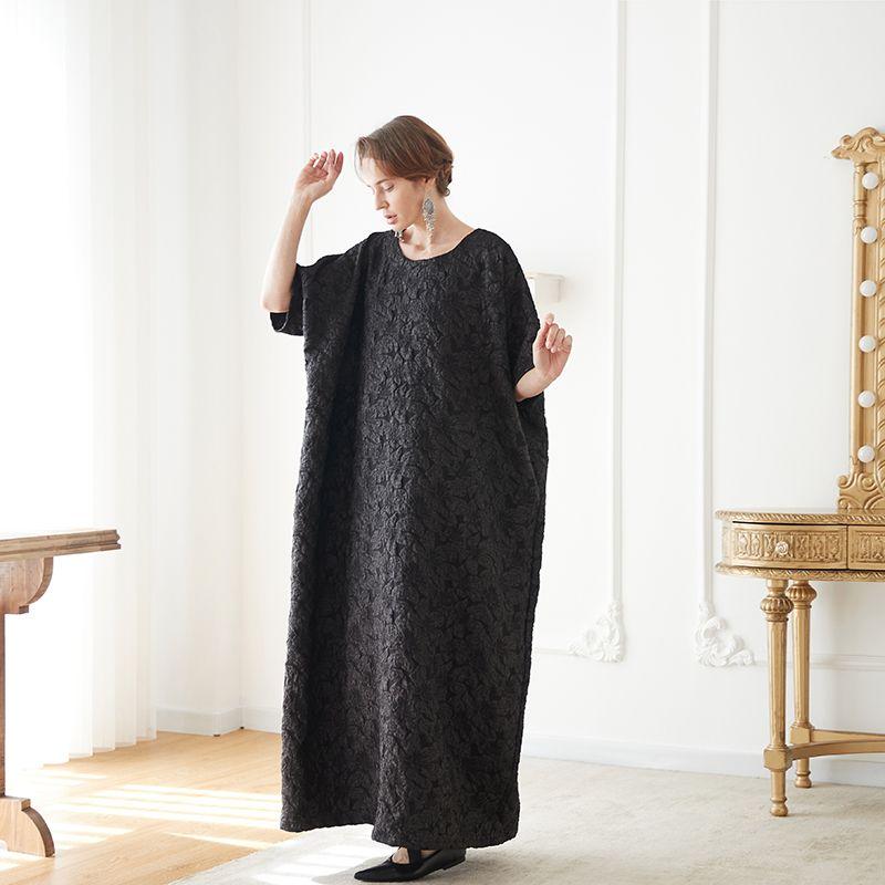 

Танцующий цветок Мясо Y1 Модный Большой Бренд Изящный Европейский и Американский Стиль Рельеф Стройнящее Платье Свободное Очень Длинное Отпускное Длинное Платье Black M