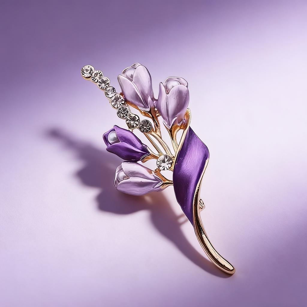 Ladies High-End Rhinestone Brooch, Light Luxury Versatile Pin, Exquisite Temperament Accessory