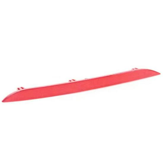 

BMW 4 Series G22/G23 Rear Bumper Reflectors: 63148076325, 63148076326 Compatible Variant 2