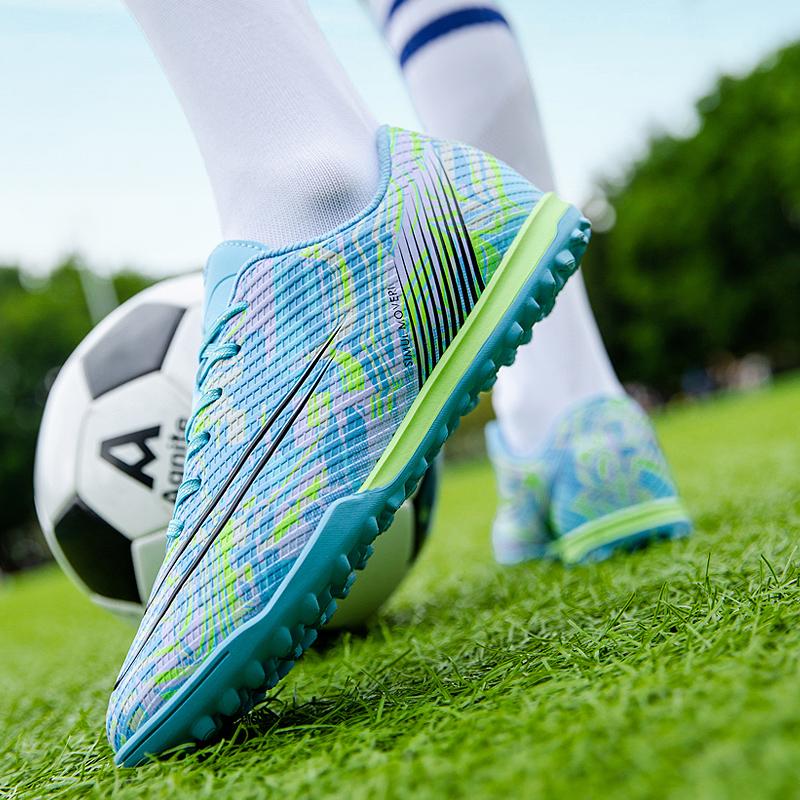 Children Soccer Shoes Professional Training TF/AG Boots Men Soccer Cleats Sneakers Kids Turf Futsal Football Shoes for Boys Size 34-45