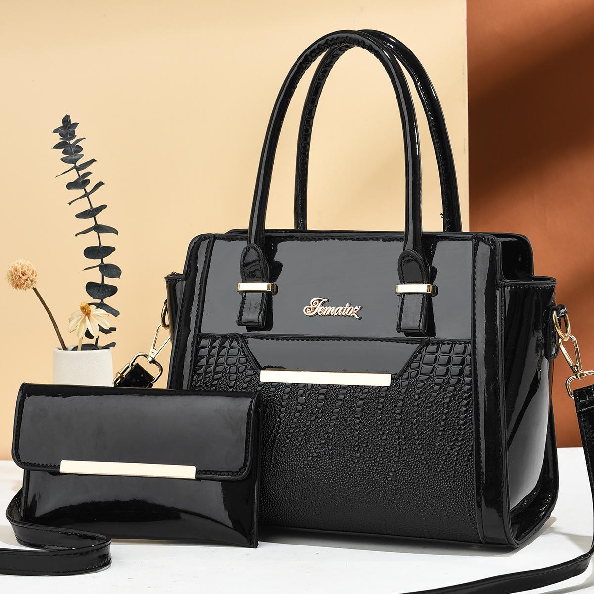 

High Quality Women s One-shoulder New Trendy Tote Bag Women s 2026 Large Capacity Crocodile Pattern Mother Bag Women s Bag 27cm*21cm*13cm