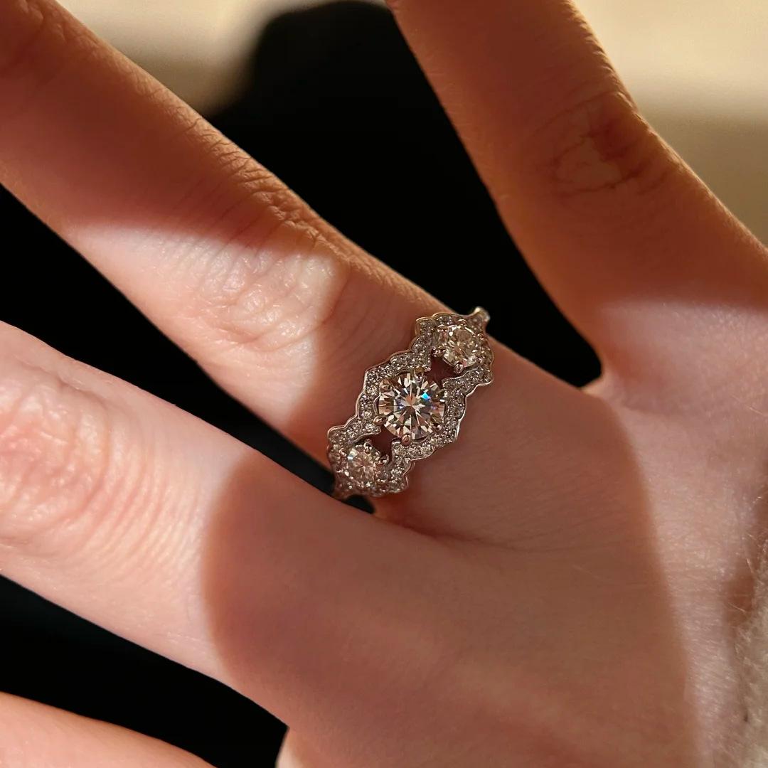 2026 Super Flash Eight Hearts Eight Arrows Inlaid Zircon Ring High Sense Half Ring 1 Carat Diamond Row Ring Female Resizable