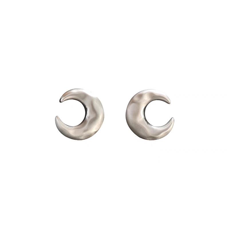 Simple And Exquisite Gold And Silver Crescent Moon Handmade Brushed S925 Silver Needle Stud Earrings Niche Fashion High Sense Earrings Women