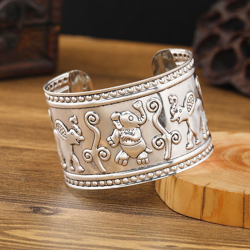 Brățară Vintage Miao Argint Ediție Lată Model Gravat Femei Boemă Brățară de Braț Brățară Tibetană Accesorii Exotice