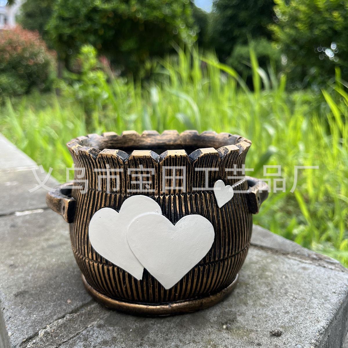 

Creative flower pots are suitable for garden decoration, courtyard decoration, home ornaments, atmosphere layout products