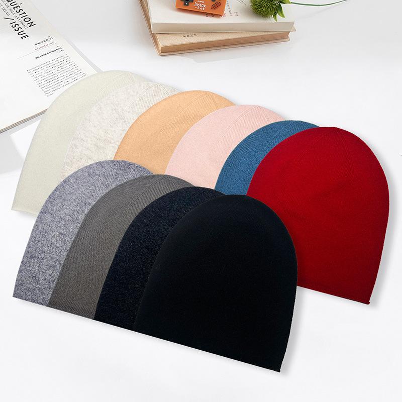 Autumn and winter beautiful slave fine wool knitted hat seamless integration solid color men's and women's fashion hat M * X cold hat stacking hat