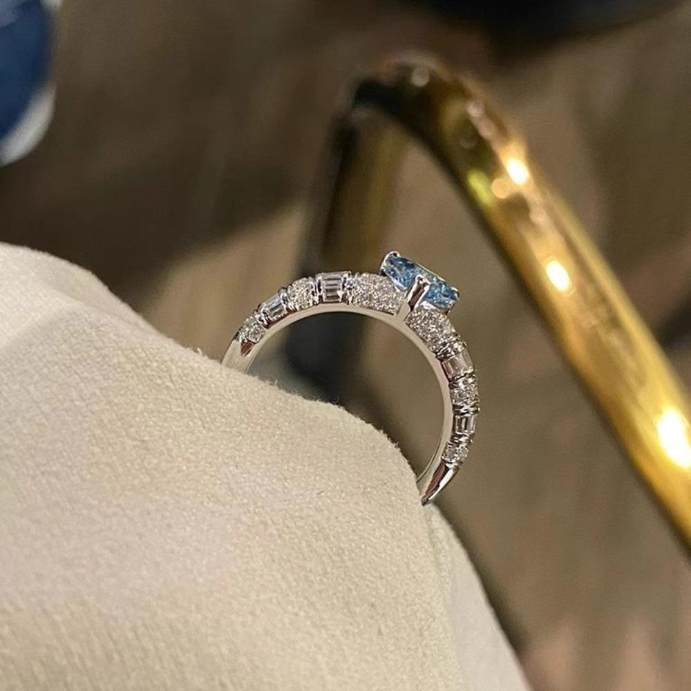 High Carbon Diamond Heart Shaped Aquamarine Ring Elegant Ice Cut Design for Women