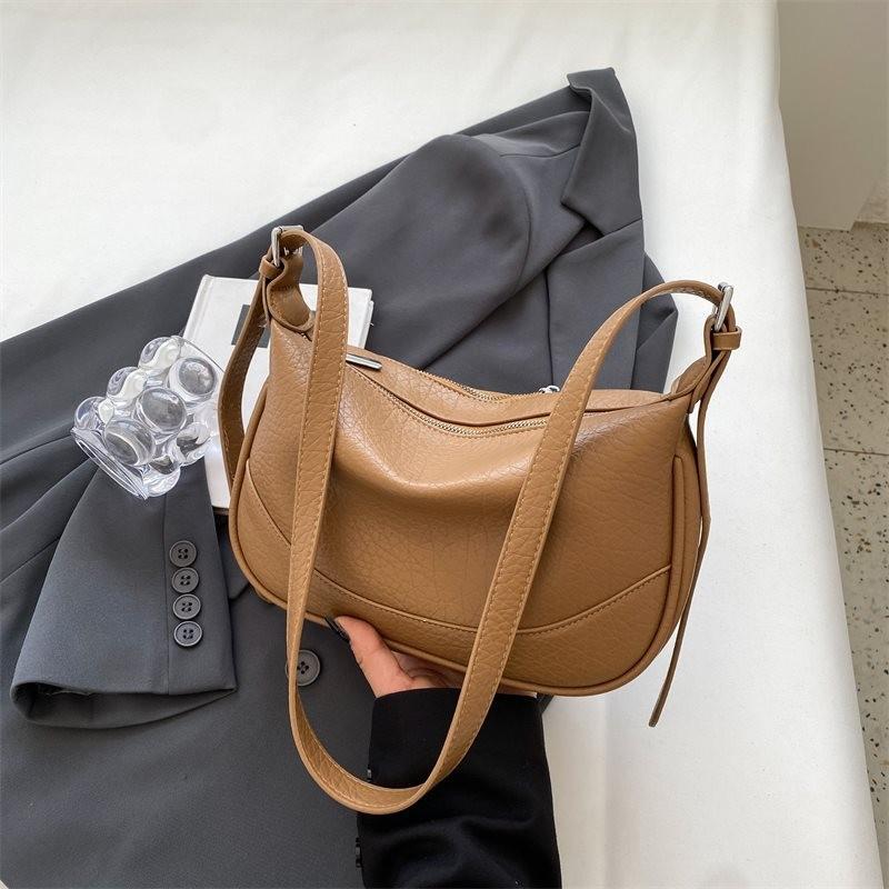 Chic Minimalist Soft Leather Lilac Texture Saddle Bag For Women In Elegant Colors