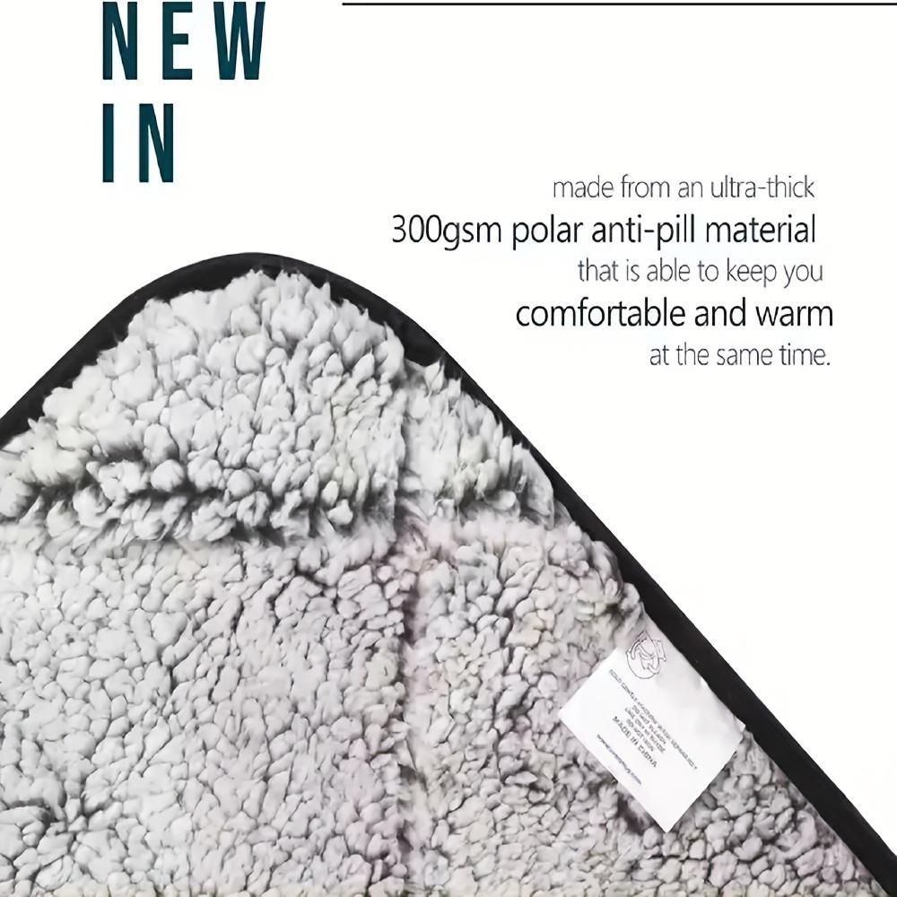 Ultra-Soft, Moisture-Proof Travel Blanket - Perfect for Camping, Picnics & Fishing | Easy To Carry, All-Season Polyester