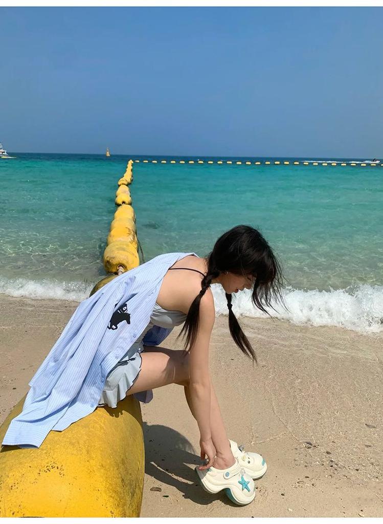 Korean-Inspired Conservative One-Piece Swimsuit with Slimming Cake Skirt - Elegant, Pure Desire Style for Women