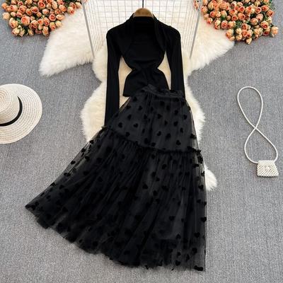 Fato da Moda Feminino Super Fada Gola Redonda Top Slim Conjunto de Duas Peças Cintura Alta Slim Saia Média e Longa de Malha
