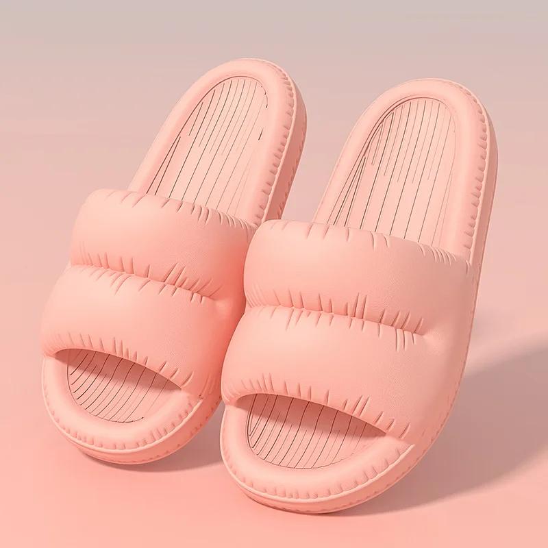 

Летние новинки 2025 года, женские пушистые парные тапочки, для дома и улицы, подходят для ванной комнаты, нескользящие, толстая мягкая подошва, супермягкие 40-41 розовый