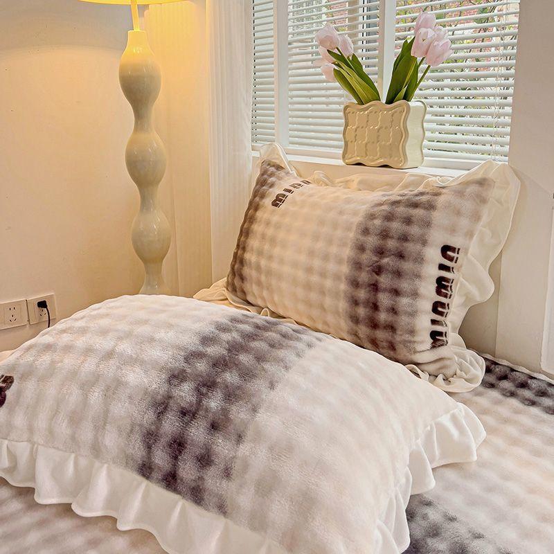 Bubble Milk Velvet Pillowcase Pair Set Lace Pillow Cover Thickened Warm Pillow Core Cover Pillow Skin with Velvet