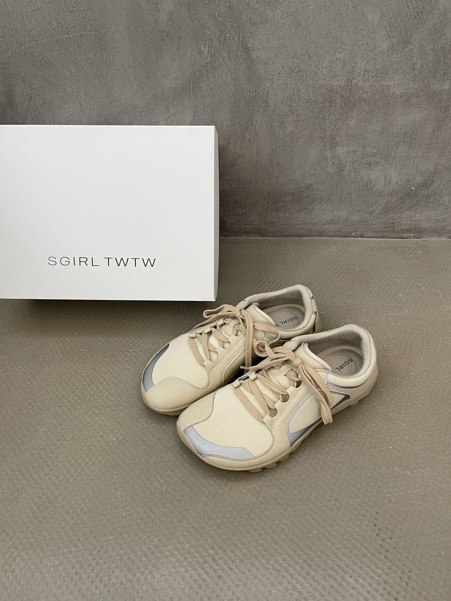 

SGIRL TWTW Женские 2025 Осень Толстая подошва Немецкие кроссовки: Легкие, Универсальные, Удобные Повседневные Модные Кроссовки 35