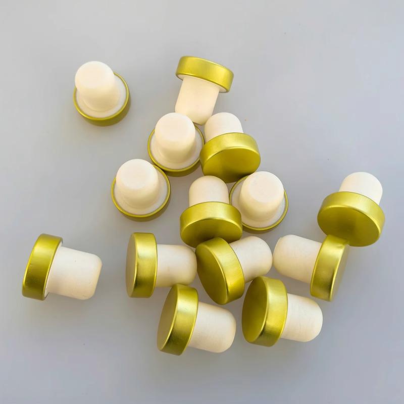 Universal Silicone Wine Bottle Stopper - T-shaped Cap for Red, White, and Champagne Wine.