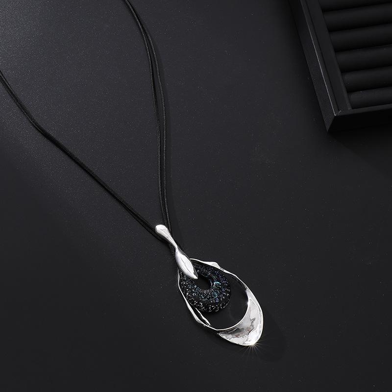 DIMANAF 2024 Four Seasons Pendant Retro Accessory Long Ethnic Style Leaf Simple Accessories Pendant A21