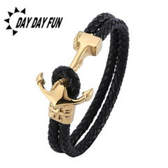Stylish Wolf Head Braided Leather Bracelet