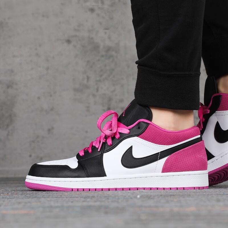 (GS) Air Jordan 1 Low SE 'Black Active Fuchsia' Kids' CT1564-005
