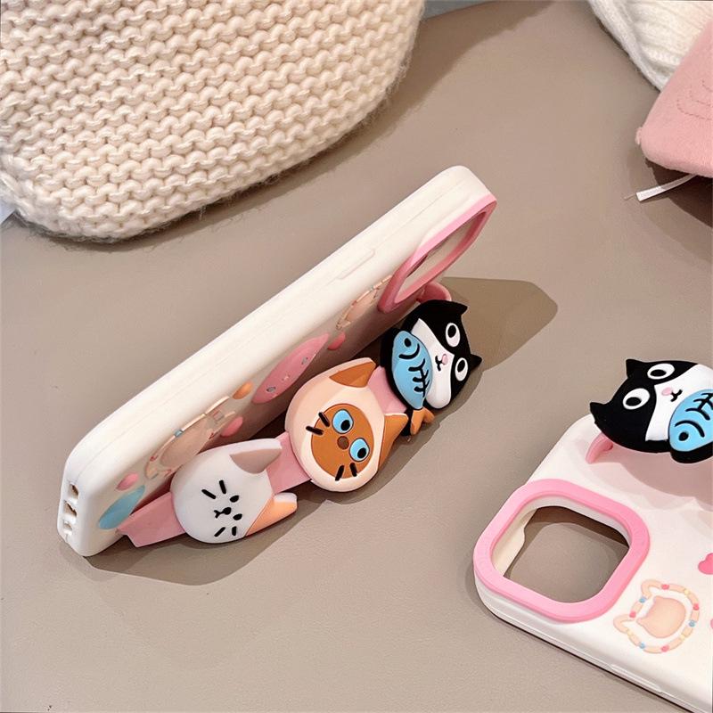 Cartoon Cat Wristband iPhone 14/13/12/17/16/15PROMAX Drop-Proof Case