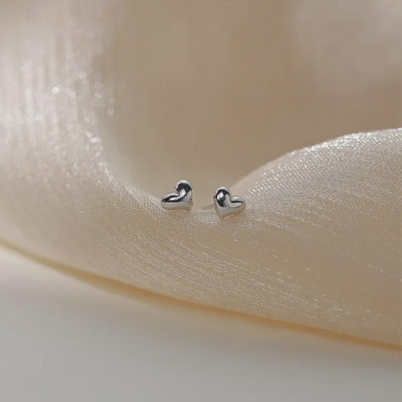 Women's Heart-Shaped Simple Summer Daily Wear Earrings