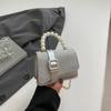 Simple, Shiny and Fashionable Spring New Solid Color Texture Pearl Portable Chain Crossbody Women's Small Square Bag
