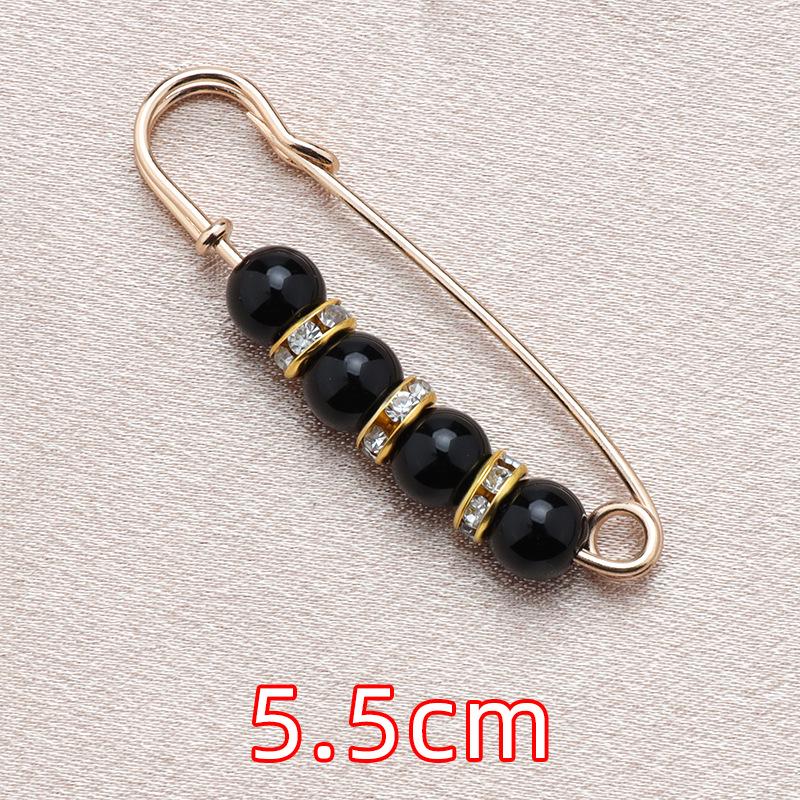 Waist-Cinching Pin: Transform Pants with This Anti-Exposure Brooch Accessory