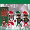 Unterhaltsamer Snoop auf der Veranda Hip-Hop-Liebhaber Weihnachts-Elfenpuppe Dekoration Für Spaß Feiertagsstimmung
