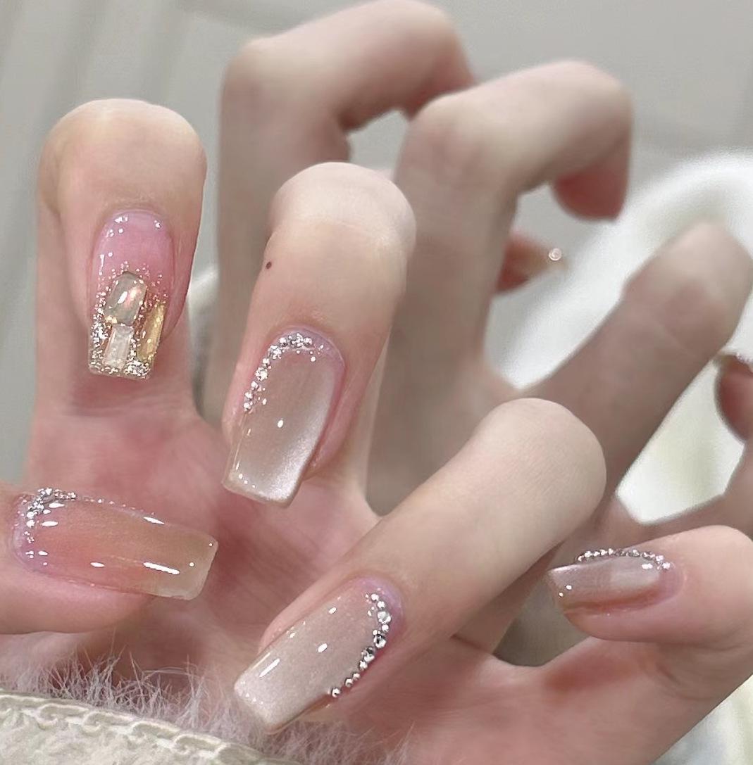 

Крутые полупрозрачные отбеливающие носимые накладки для ногтей в стиле Xiaohongshu: Долговечные, съемные накладные ногти Extra Small XS