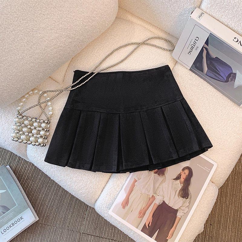 Coffee Retro Suede Pleated Mini Skirt: High-Waisted, Slim-Fit, Versatile A-Line for Women, Spring Arrival. S