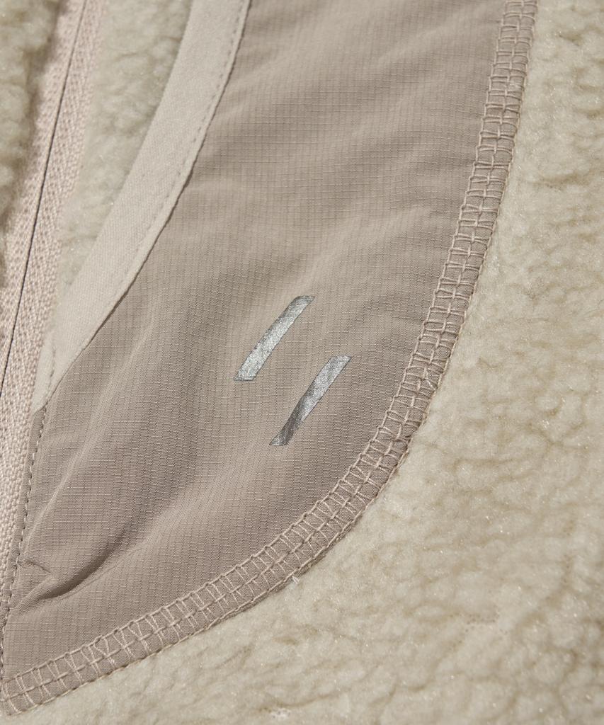 Welter Experiment Chest Holepocket Fleece Vest_Cream_Wol049
