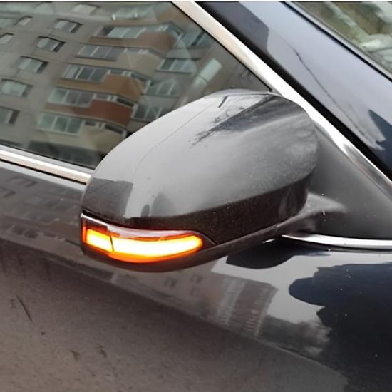 Left+Right Side Dynamic Mirror Signal Turn Light For Toyota Prius C 2012-2018