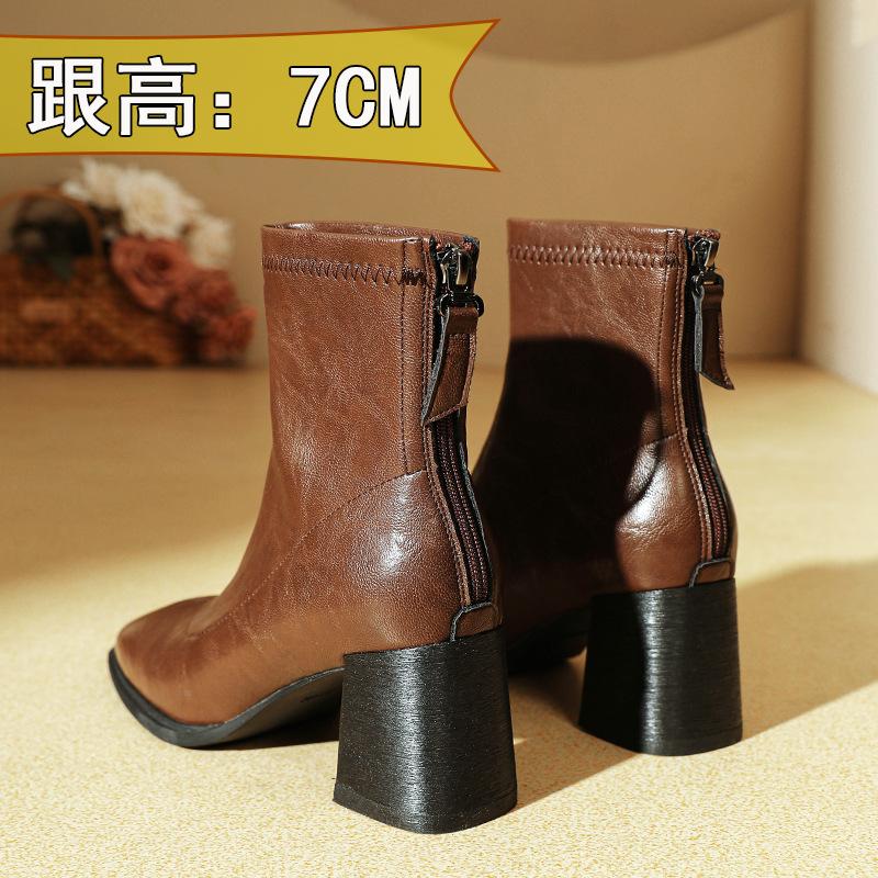 Women's Winter Boots Medium Boots 2025 New High Heel Short Boots Women's Brown Martin Boots Square Head Skinny Boots Thick Heel