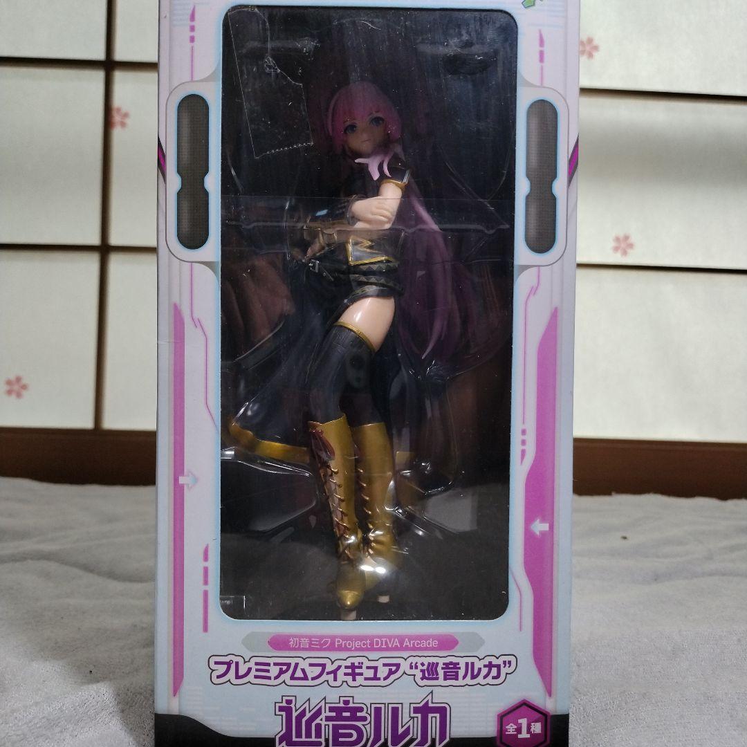 

[USED] Megurine Luka Premium Figure Approx. 20cm