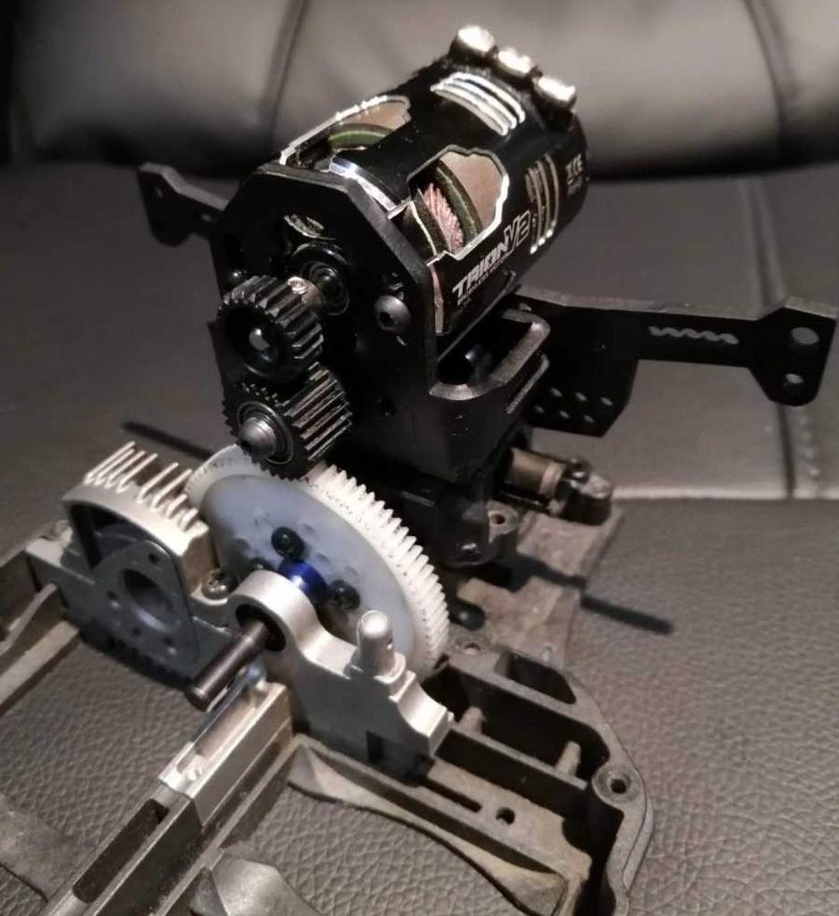 MetalGarage Original Product: YOKOMO Gearbox Motor Mount (MGYP14) for Drift Package