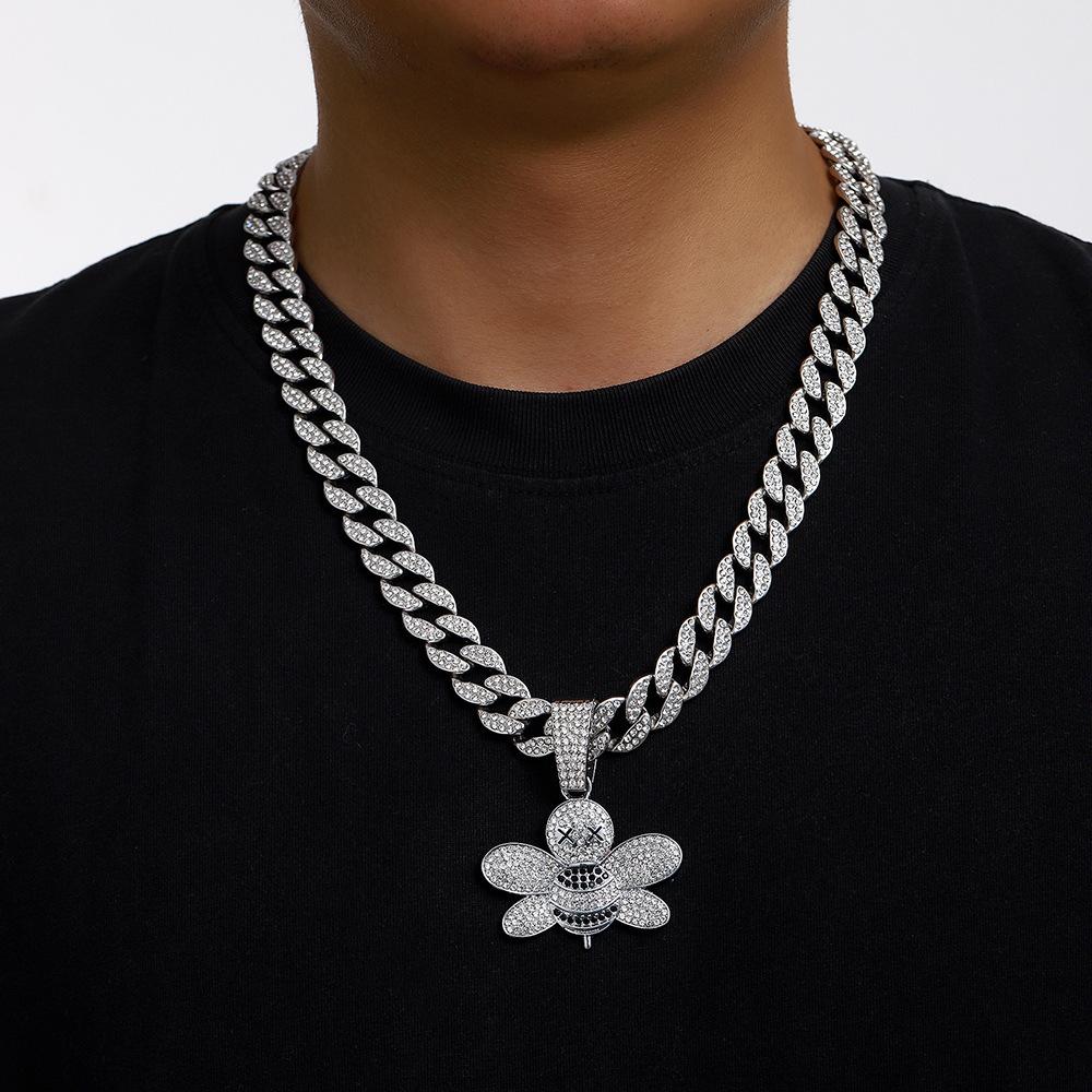 New Popular Hip-hop Full Diamond Little Bee Alloy Pendant, Hip-hop Cuban Chain Necklace, Fashionable Men's Necklace