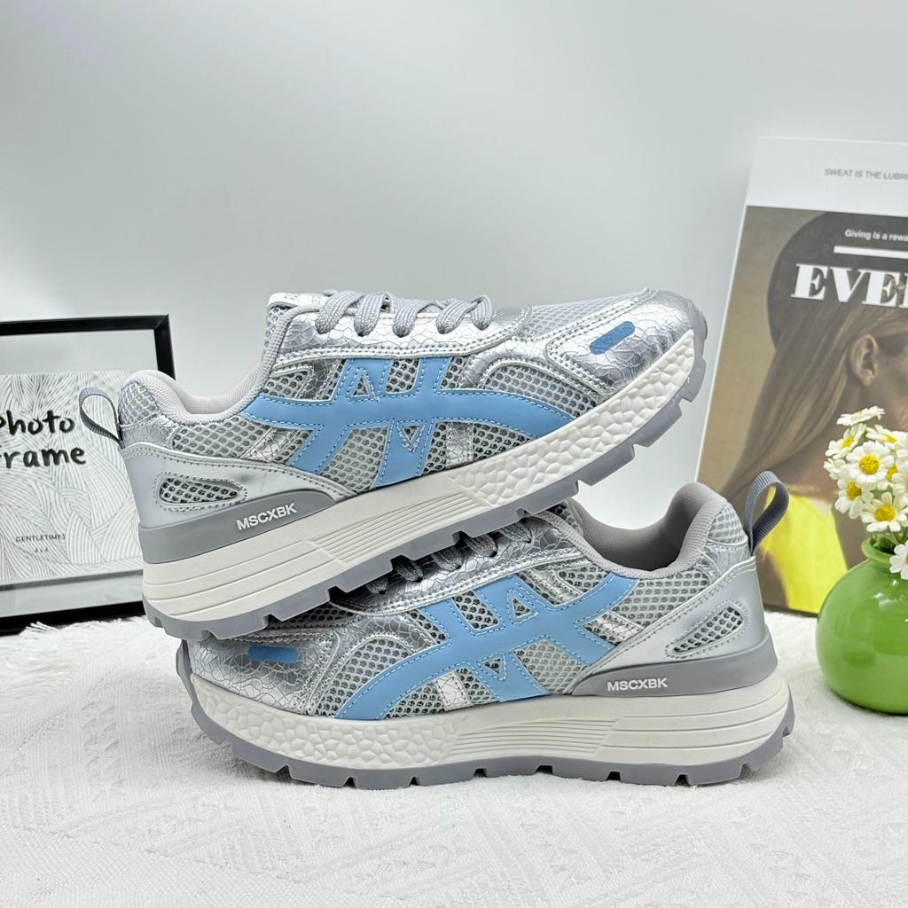 2025 new summer women's shoes platform white shoes women's versatile moral training shoes children's popular soft-soled Forrest Gump shoes
