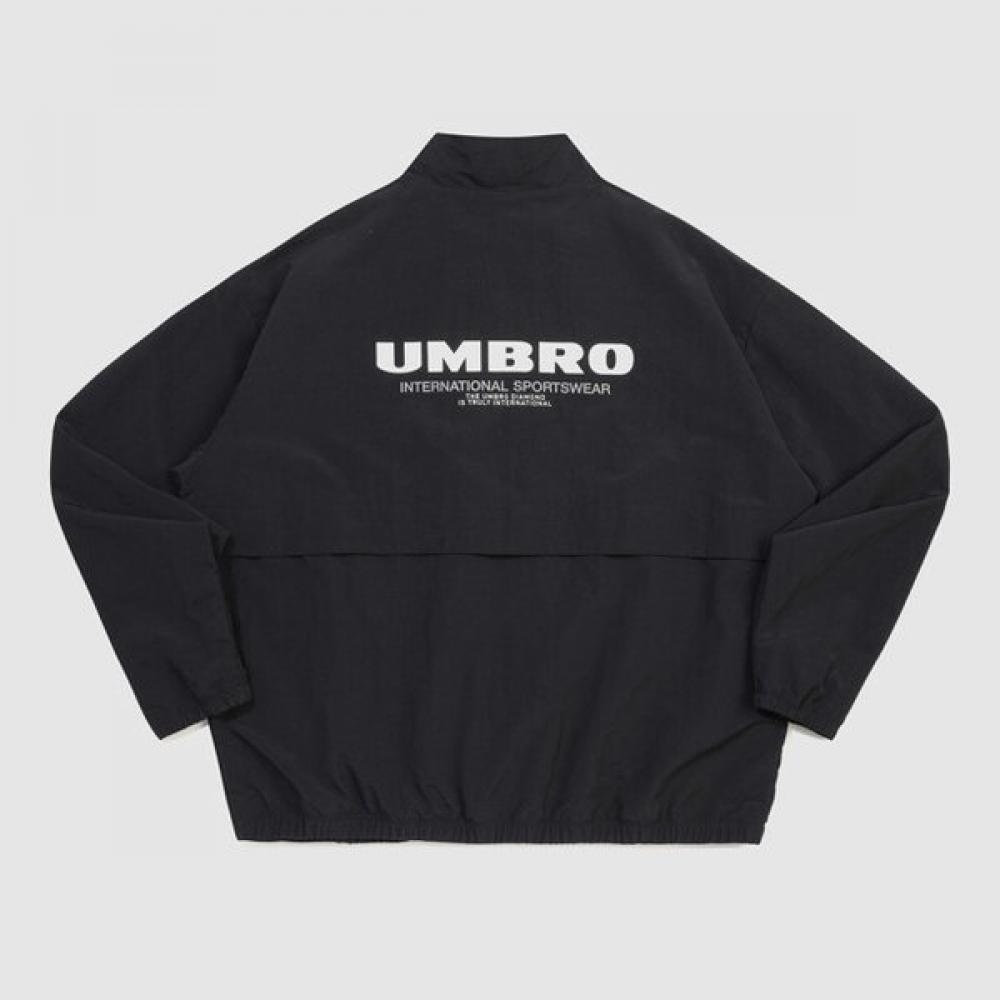 Umbro Men S claSSic Stand Neck Windbreaker Warm Up Jacket Ur321cjk93